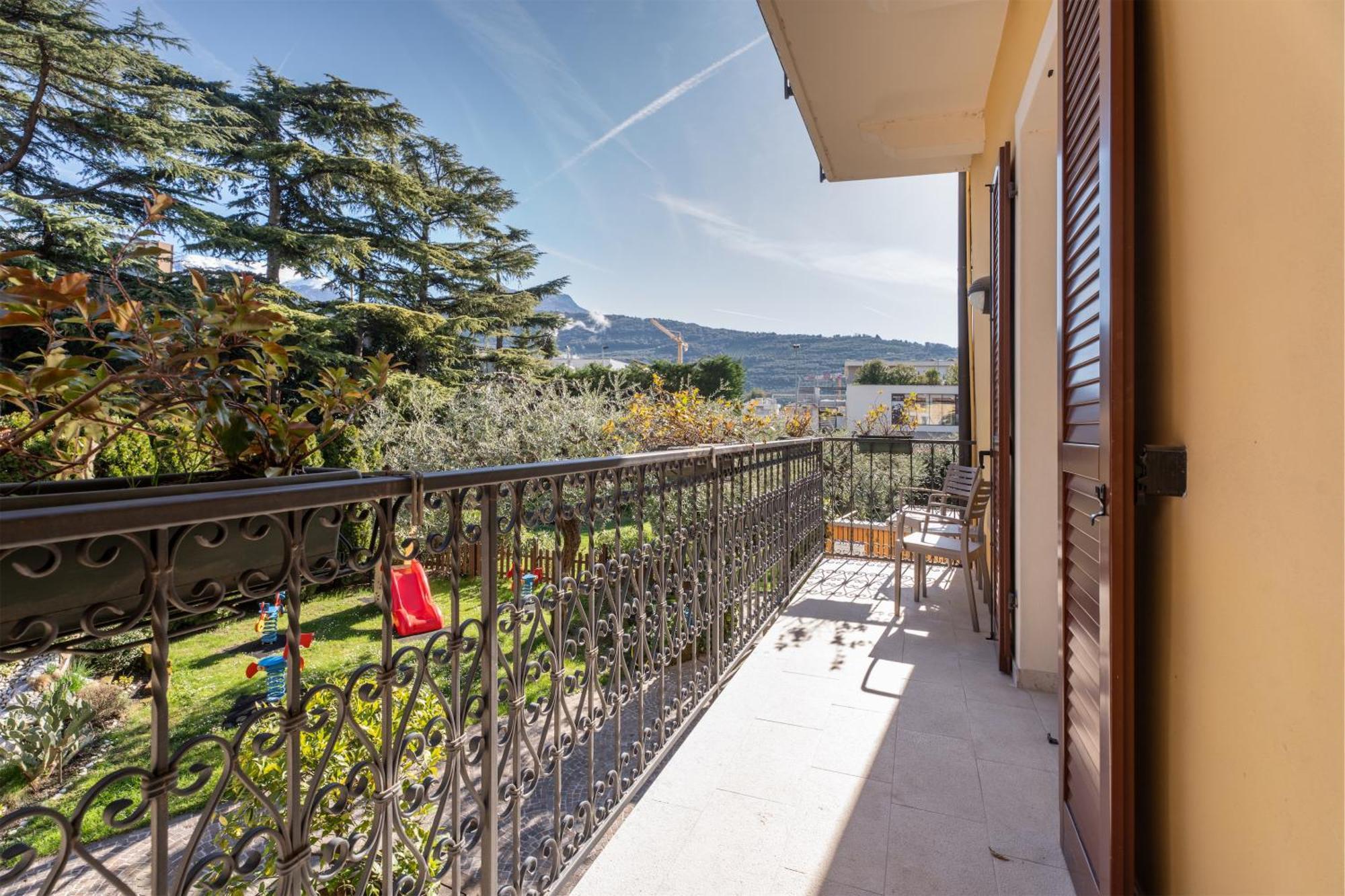 Residence Villa Degli Aranci Riva Zewnętrze zdjęcie