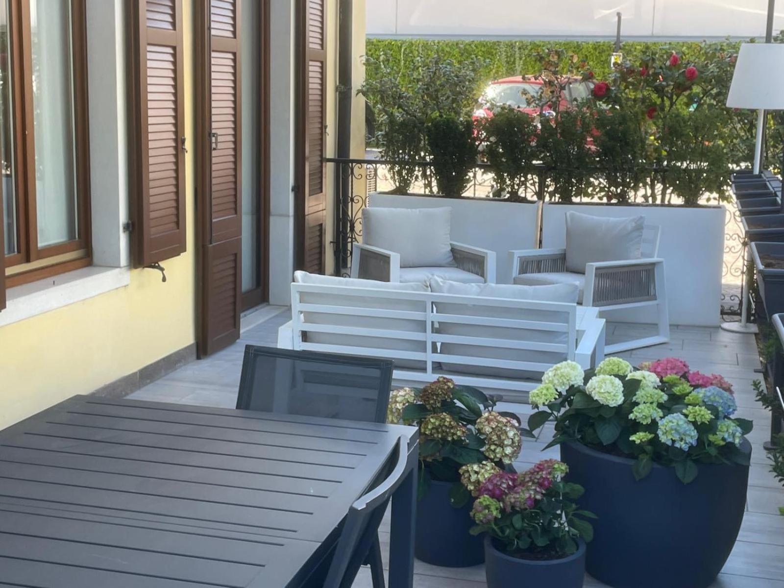 Residence Villa Degli Aranci Riva Zewnętrze zdjęcie